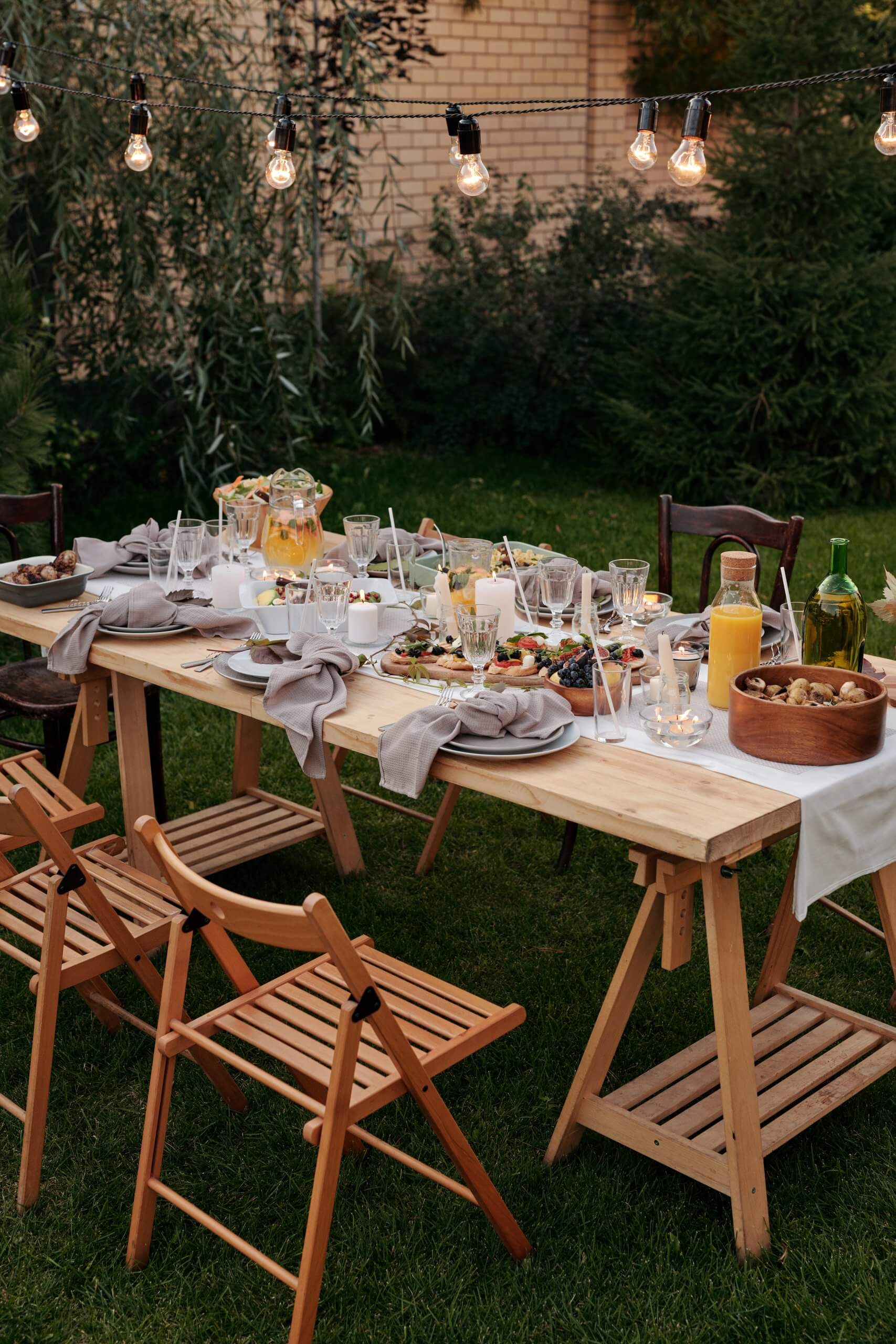 summer garden al fresco dining