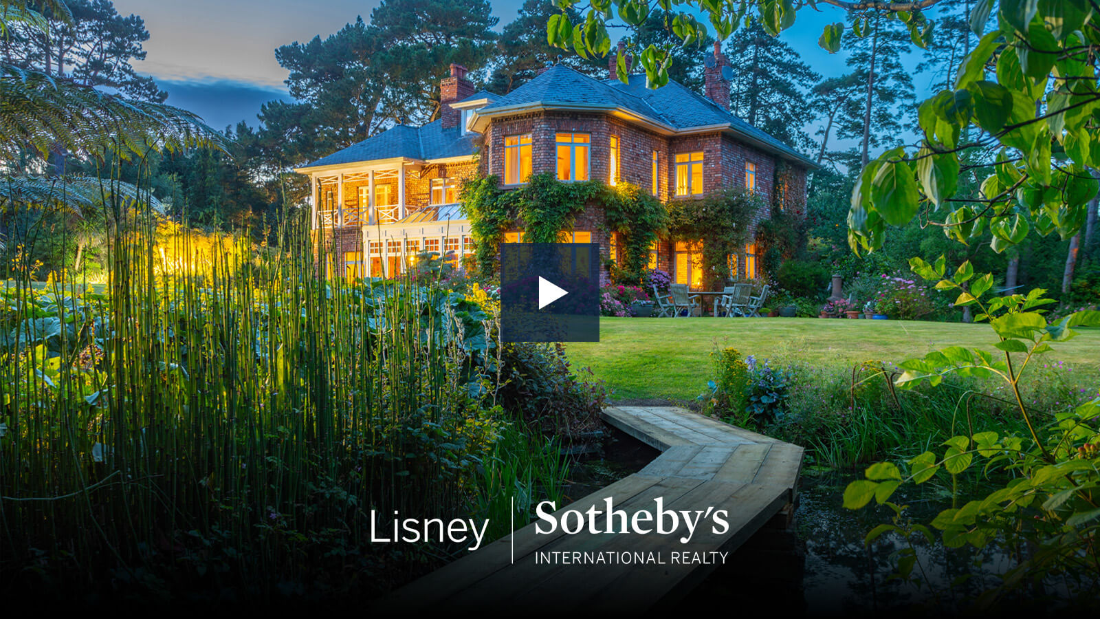 For those who demand an elevated service, there’s Lisney Sotheby’s International Realty. We’re the industry’s best agents, curating with incomparable attention to style and detail. We’re here for you to help sell your home at a scale you just won’t find anywhere else.