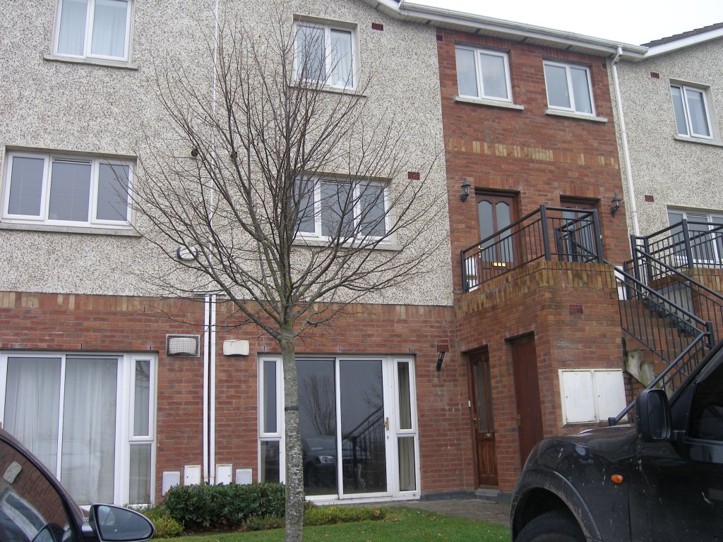 Apt. 6 Carrigmore Do